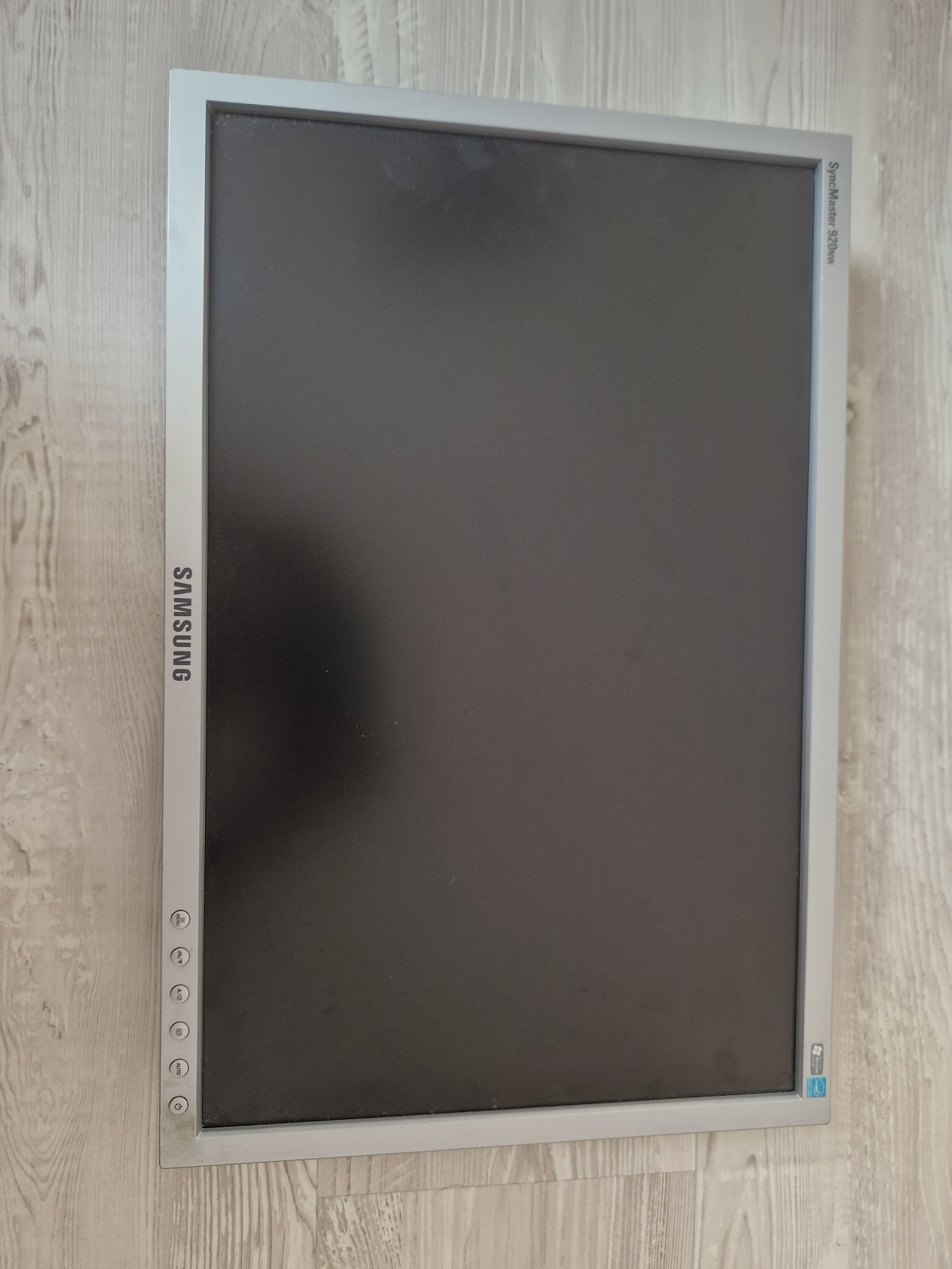 Monitor samsung uszkodzony