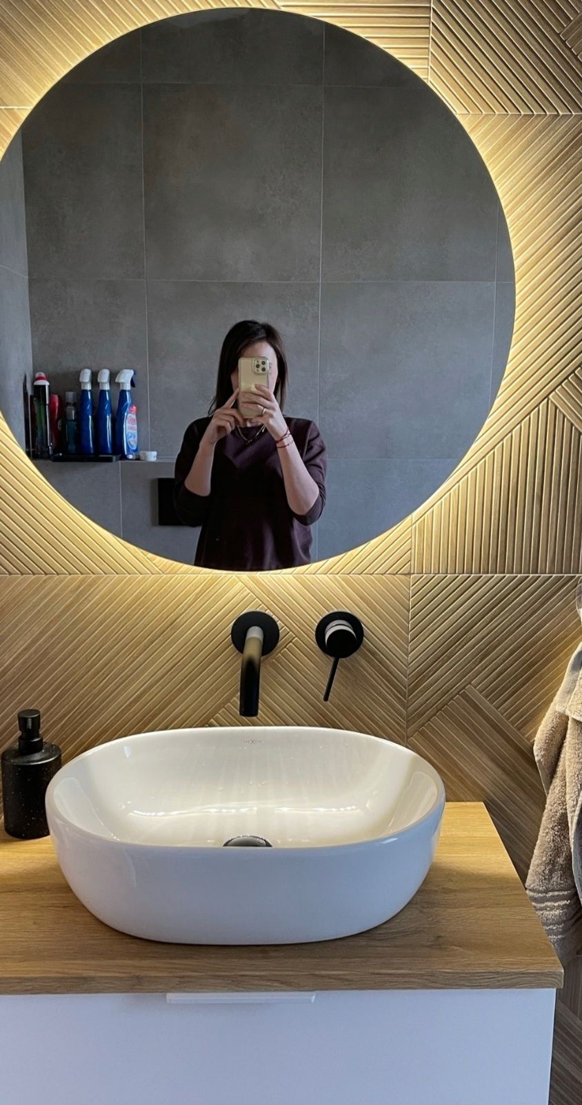 Lustro łazienkowe LED 70CM okrągłe