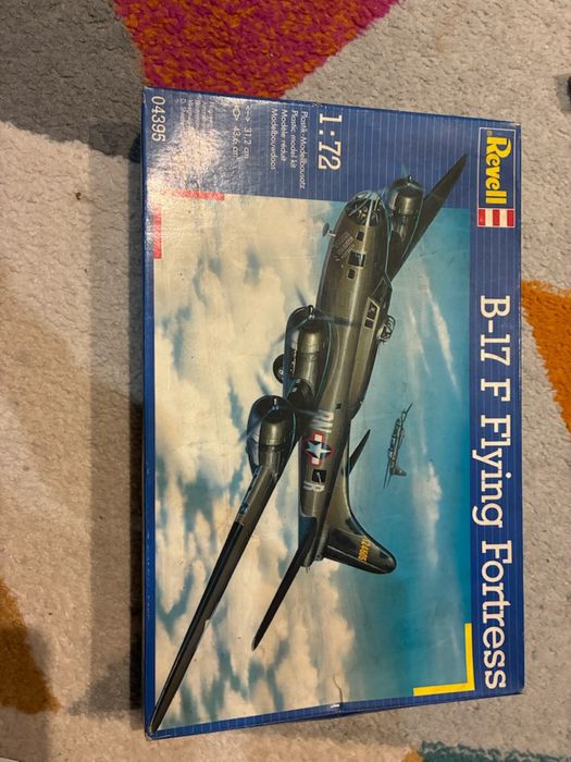 B-17 F Flying Fortress