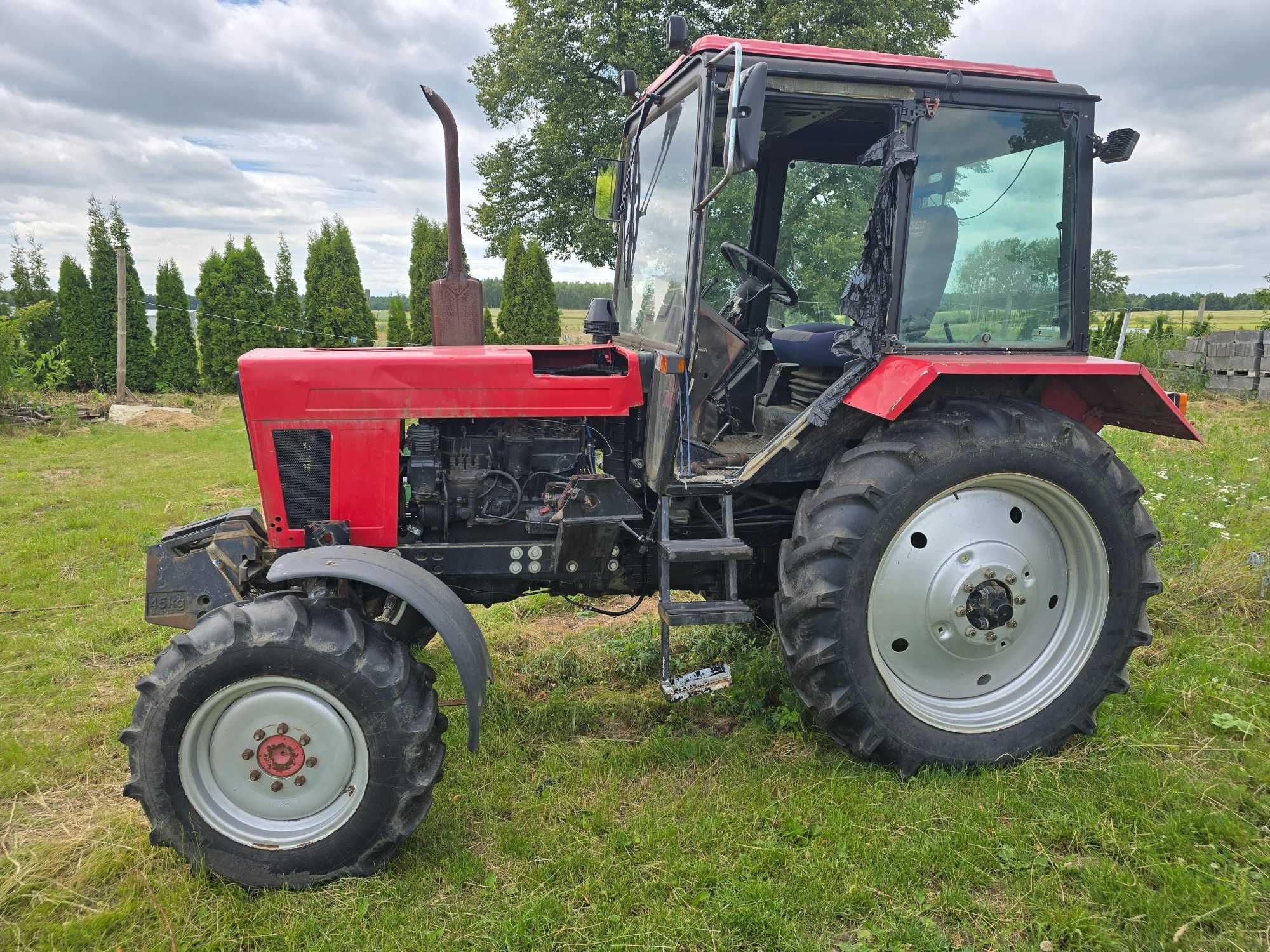 mtz82 ciągnik z mocnym turem