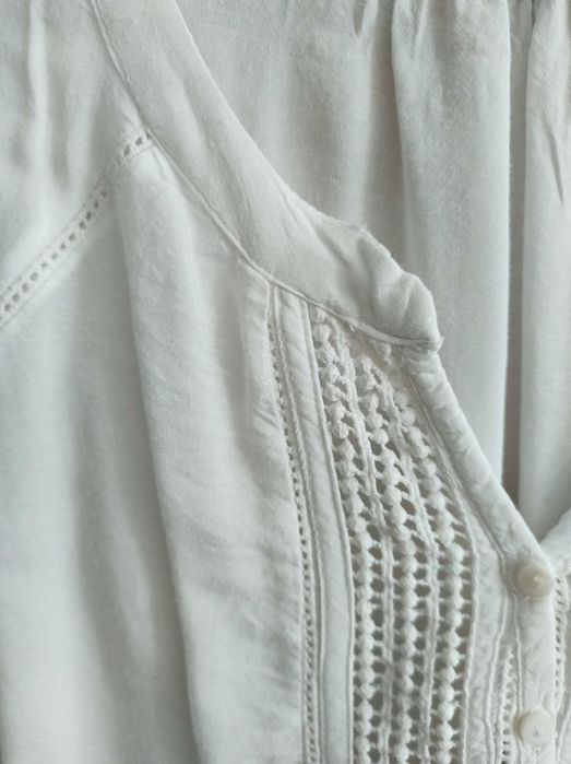 Camisa Branca Bordada