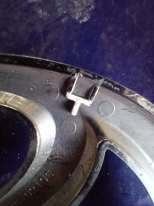 Znaczek do toyoty t27