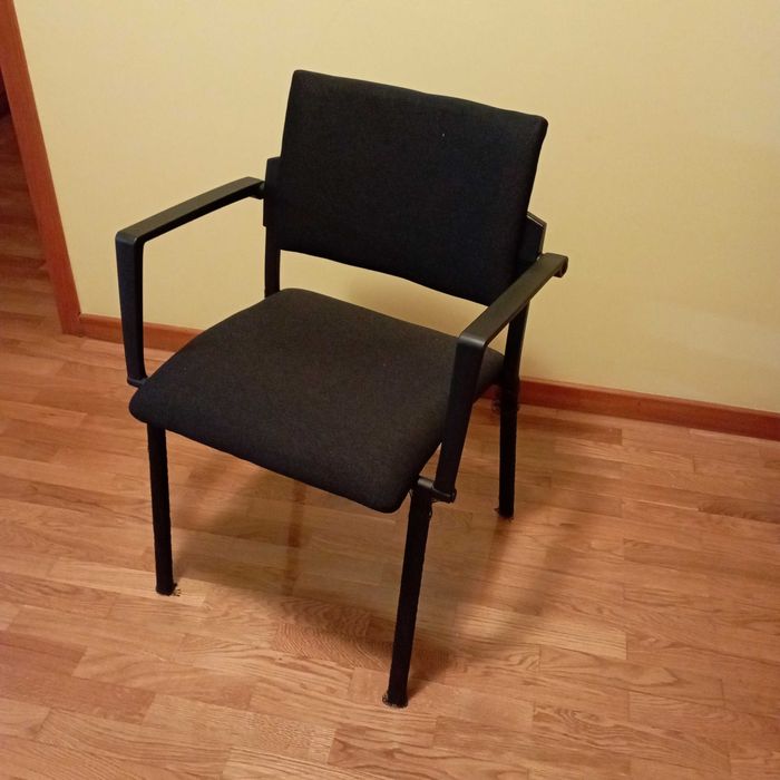 Cadeira com braços para casa ou escritório