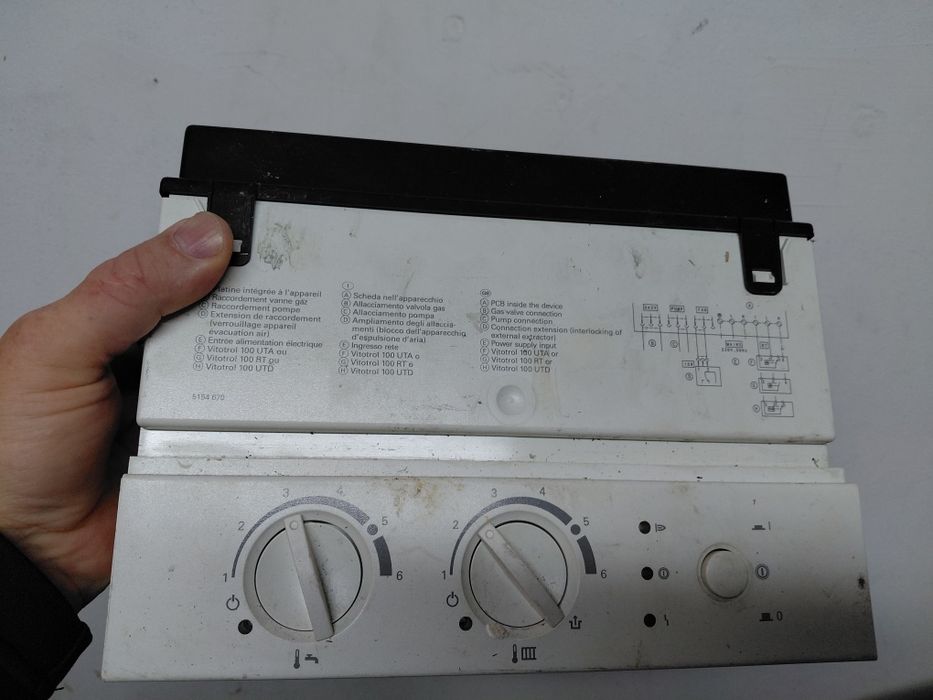 Vitodens 100 płyta główna