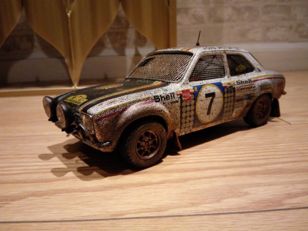 1/18 Ford Escort mk1