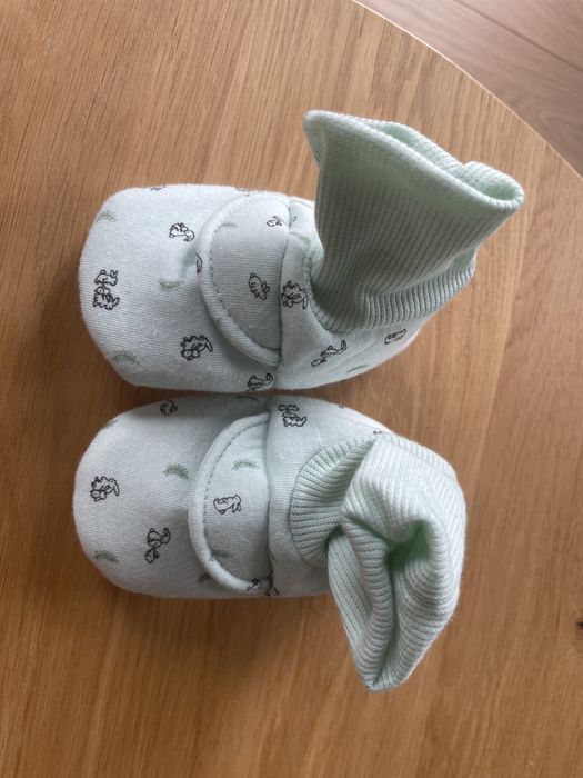 Buty niechodki -skarpety Pepco r. 18