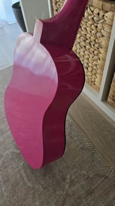 Guitarra criança