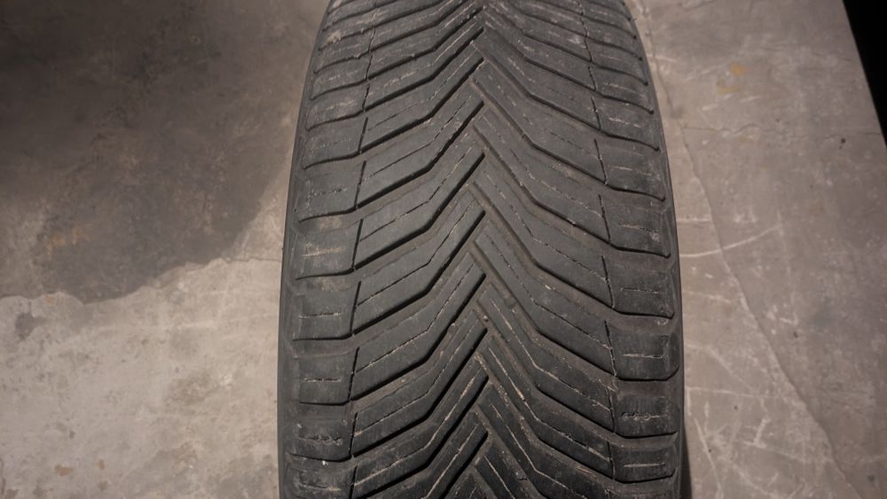 Michelin crossclimate 2 225/50 R 17 4 szt, stan b.dobry