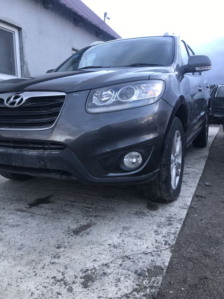 Бампер Санта фе Hyundai Santa Fe 2006-2012 рік D4HB рестайлінг