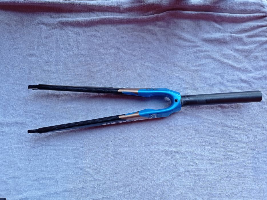 Widelec Koga Miyata Carbon 28" 1 1/8 28,6mm