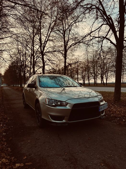 Mitsubishi lancer х 10.   1.5 газ/бензин