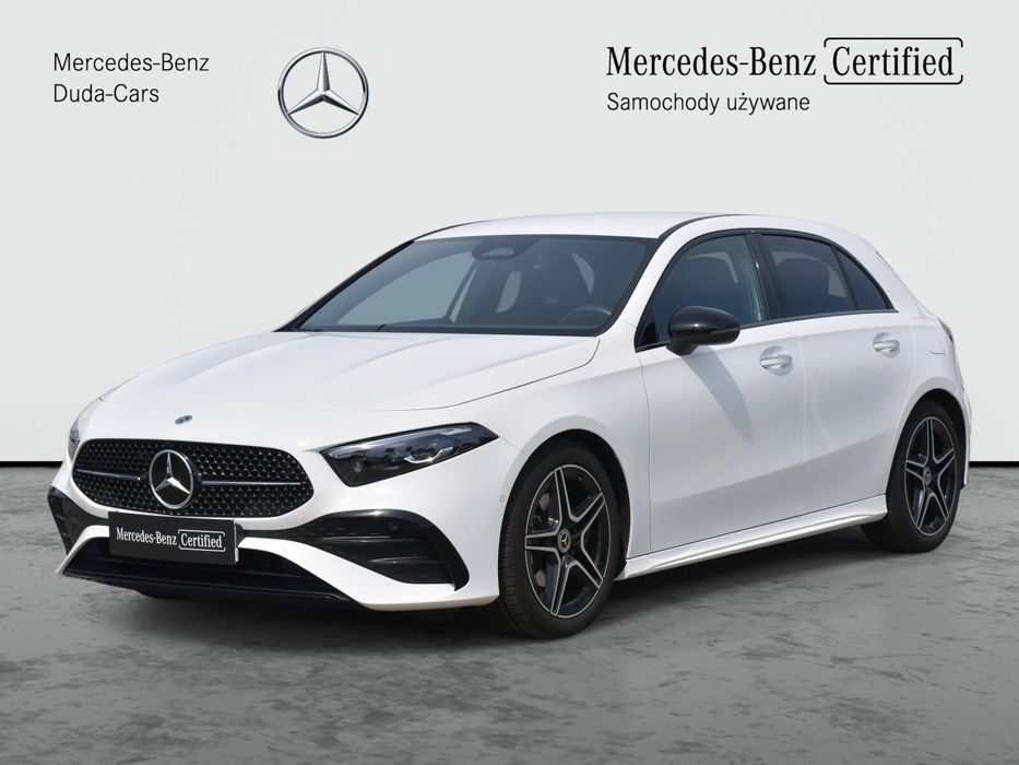 Mercedes-Benz Klasa A Pakiet AMG Night, Reflektory MULTIBEAM LED, Asystent "martwego pola"