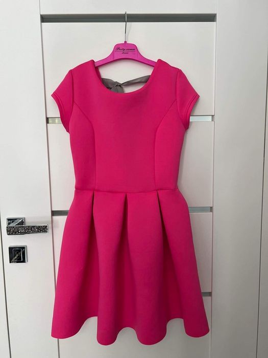 Różowa sukienka rozmiar M