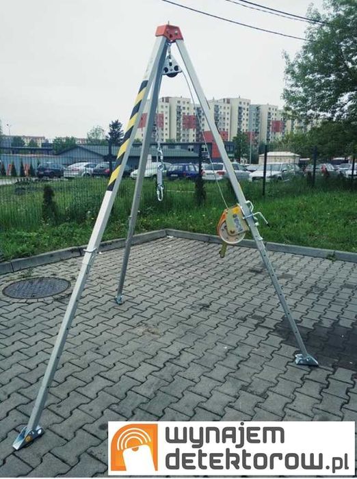 Zestaw do asekuracji w kanalizacji statyw bezpieczeństwa