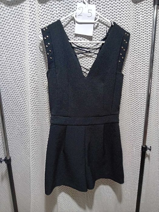 Roupas em bom estado