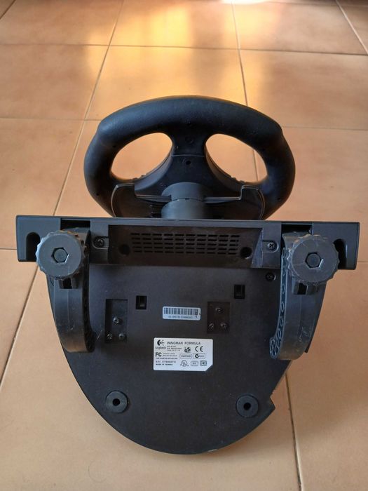Volante Logitech WingMan Formula