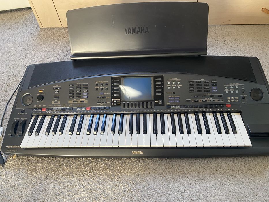 Keyboard Yamaha PSR-8000