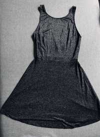 Czarna błyszcząca sukienka H&M