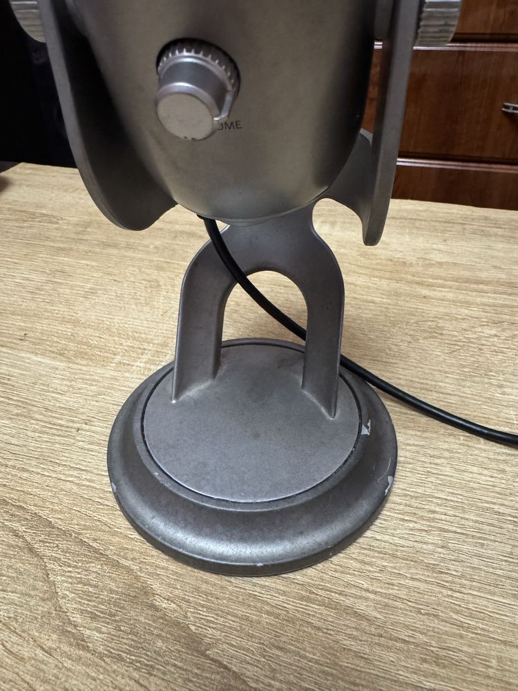 Мікрофон Blue Yeti Silver. Для відео, асмр, аудіо