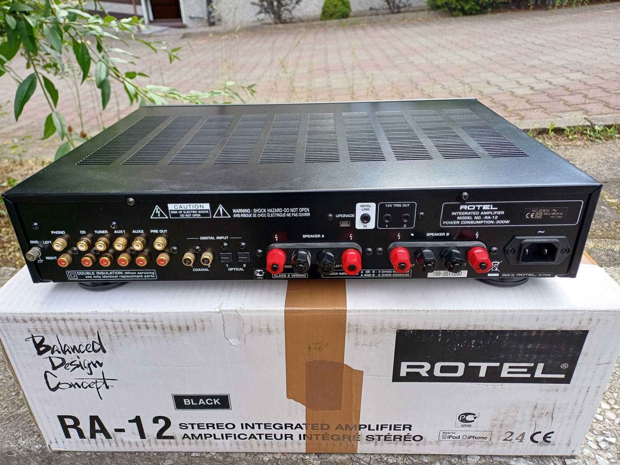 Wzmacniacz Rotel RA-12
