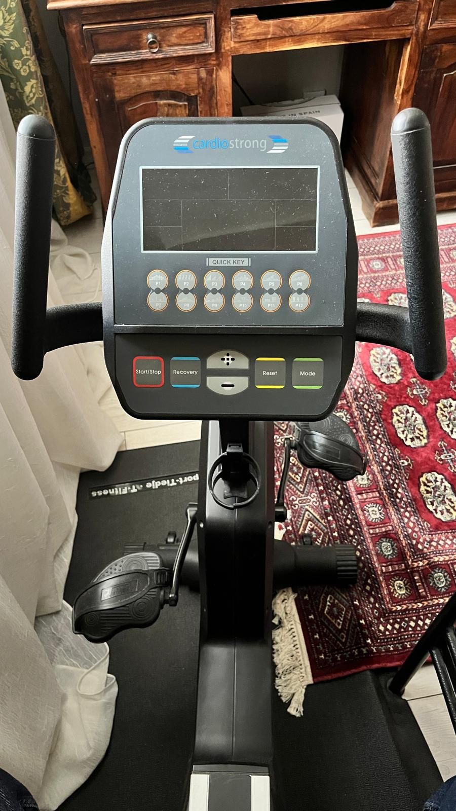 Rower poziomy cardiostrong BC60