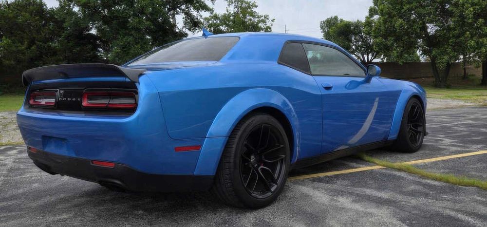Dodge Challenger      2019