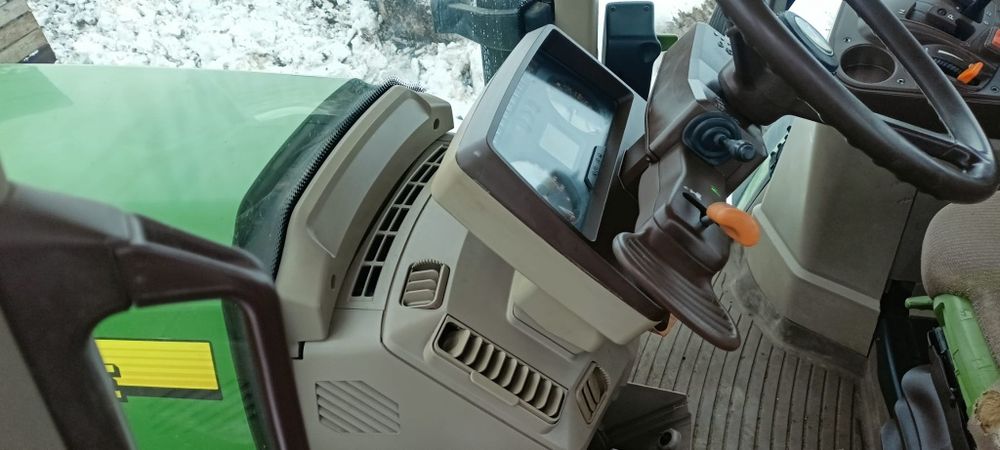 John Deere 6820 ciągnik rolniczy