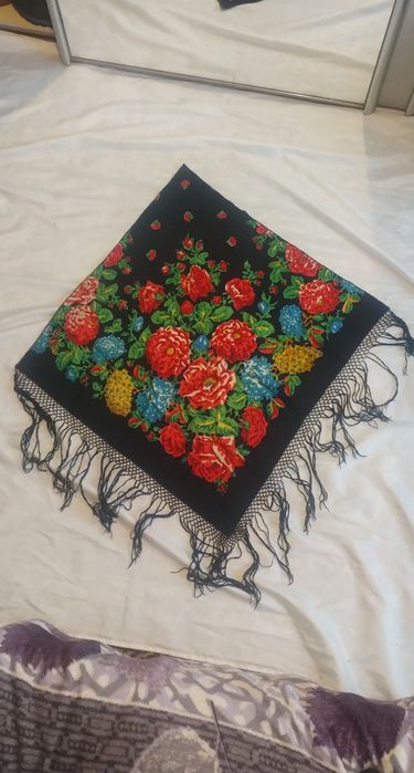 Українська вінтажна вертепна хустка.