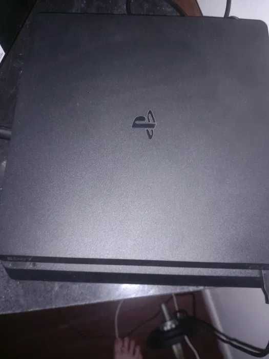 TROCO-Sony PS4 Slim 500Gb,usada;comando origem;cabo power:ler anuncio