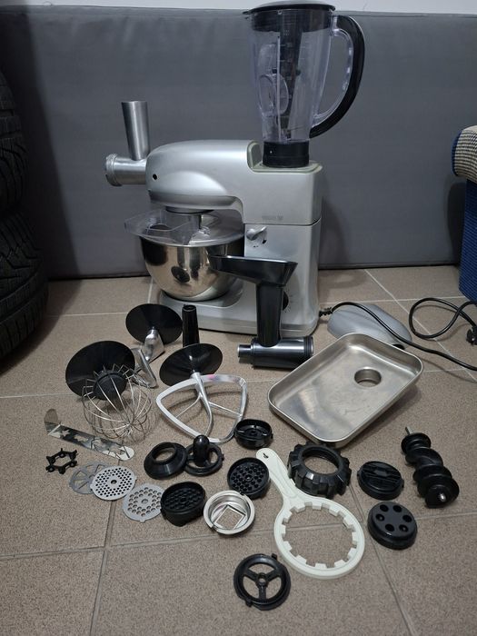 Robot kuchenny Clatronic KM 3350