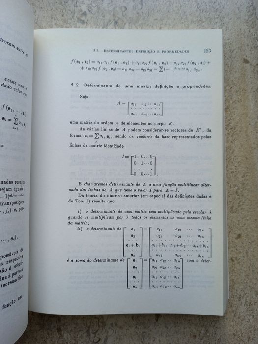 Introdução à Álgebra Linear e Geometria Analítica, F. R. Dias Agudo