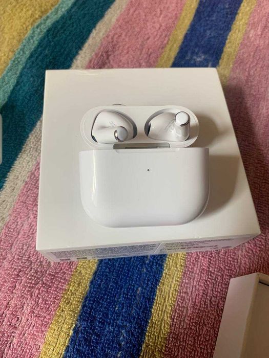 Airpods 3 стан нових оригінал.