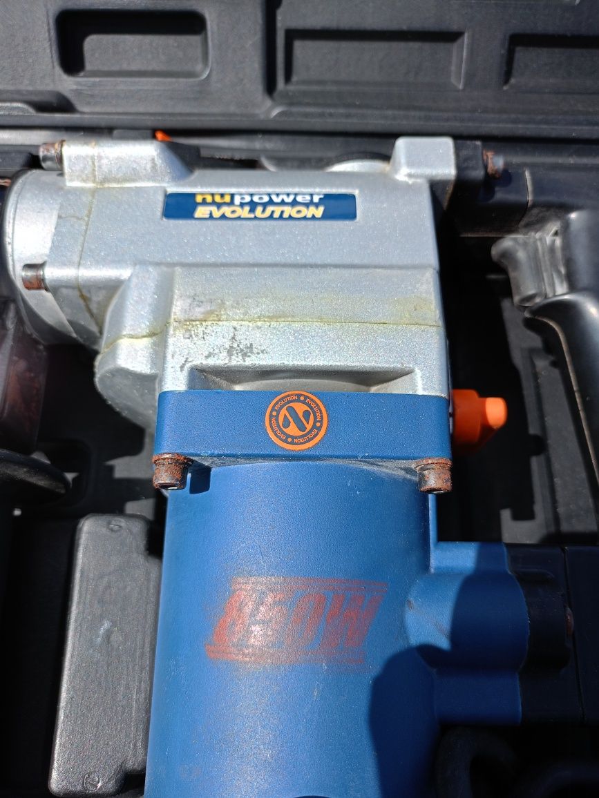 Wiertarko Młot Evolution 850W