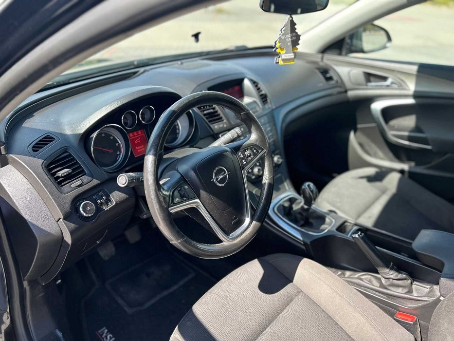 Opel Insignia  2.0cdti