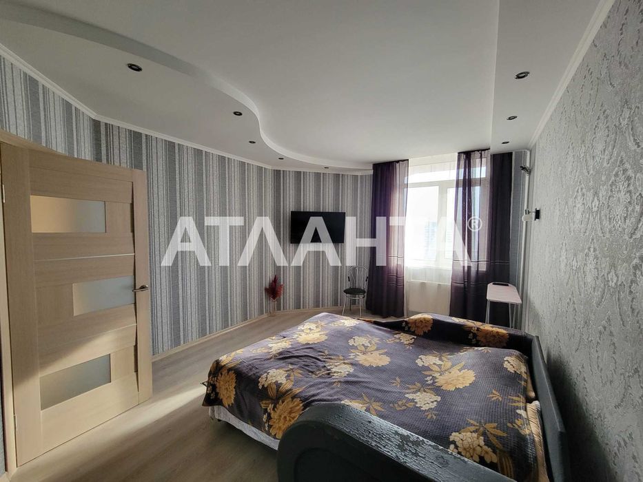 1-к квартира в кирпичном новострое с ремонтом