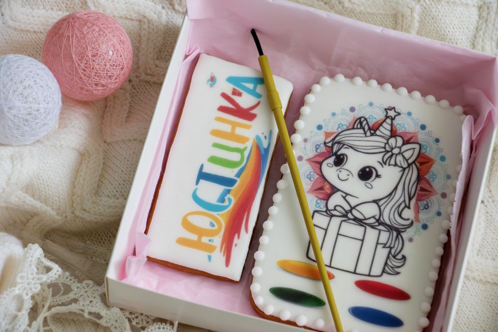 Розмальовки на пряниках, логотипи на пряниках, харчовий друк