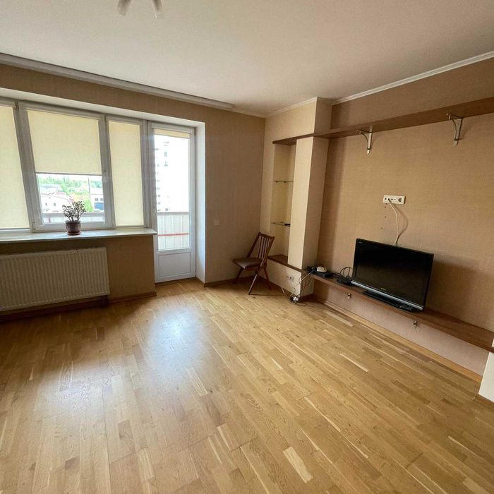 Оренда 2 кім квартири в новобудові на вул. Пасічній