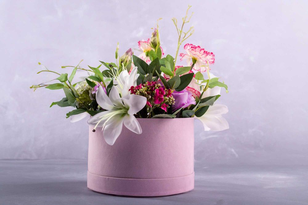 Dekoracje ze sztucznych kwiatów FLOWER BOX ze sztucznych kwiatów