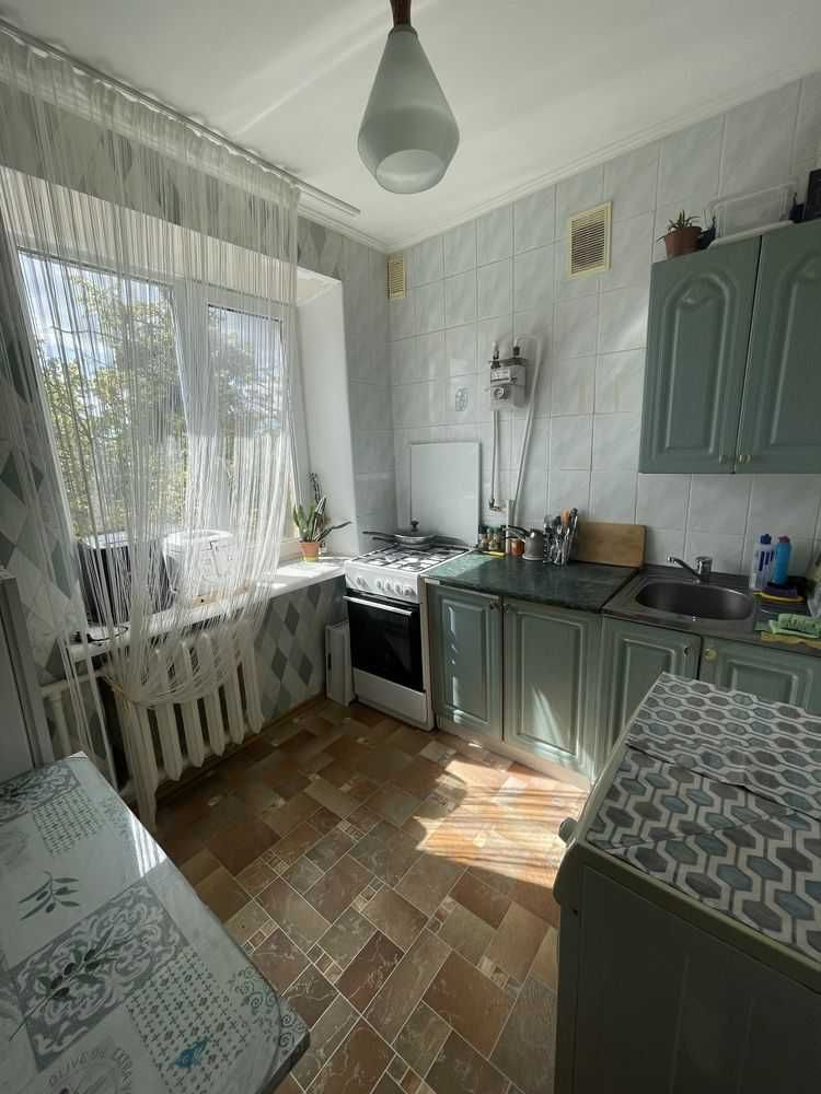 Продам 3 к квартиру 57м2