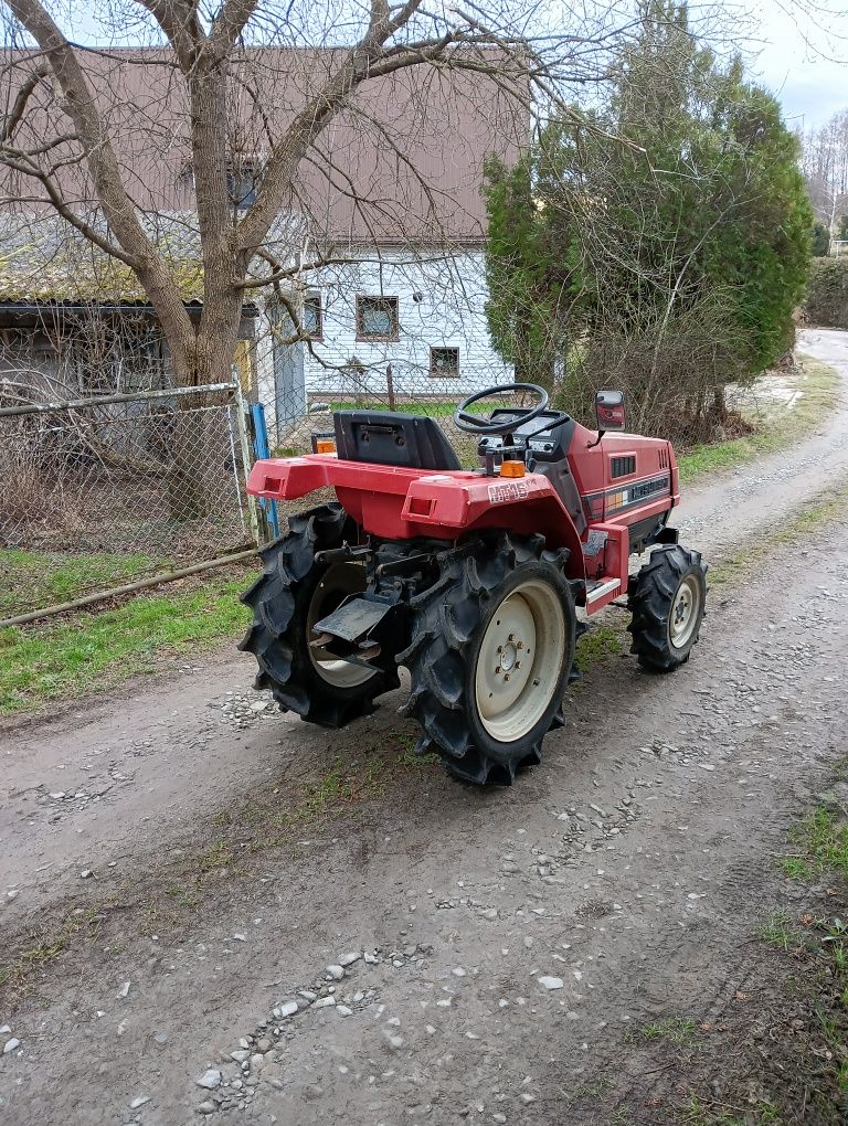 Traktor Mitsubishi MT 16 4x4 yanmar iseki kubota