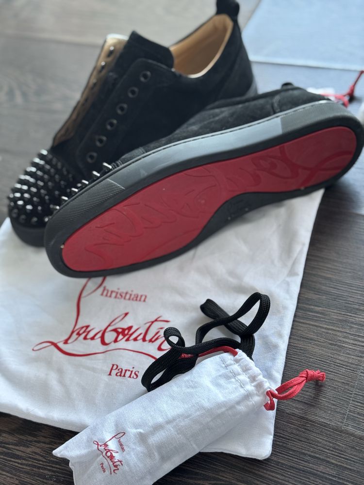 Tenis todos originais em bom estado