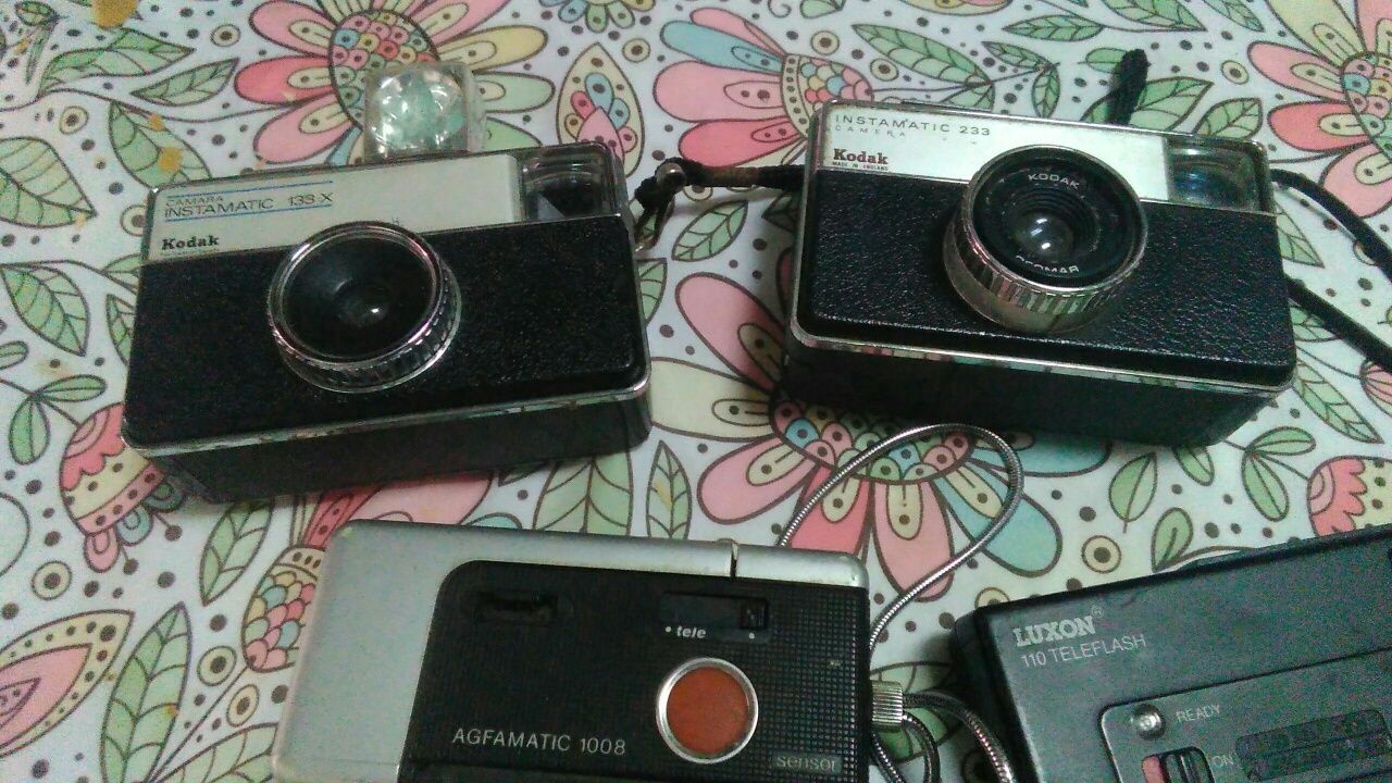 Varias maquinas fotograficas