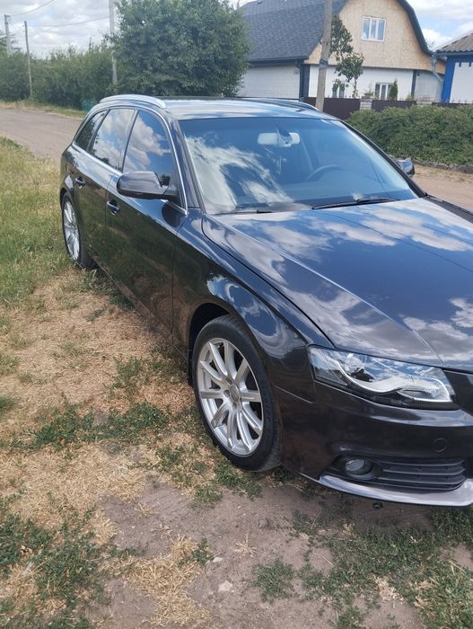 Audi A4 B8 8K 2010року
