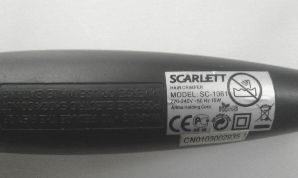 Плойка SCARLETT SC-1061 Black