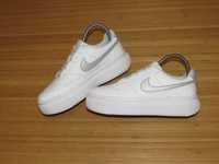 Кросівки Nike Court Vision Alta; EUR-40; ус-ка: 25,5см