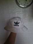 Bucket Hat kapelusz adidas