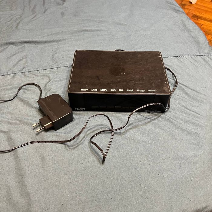 Тв приставка iNeXt 3d media player