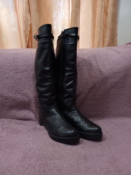 Жіночі високі зимові чоботи 40 р.