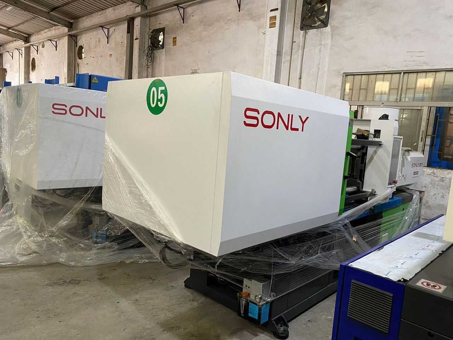 Термопластавтомати SONLY U140TSC8. Два у наявності.