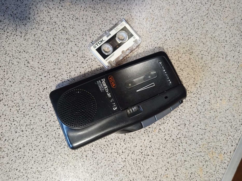 Диктофон аналоговий на мікрокасеті Olimpus (Олимпус)
